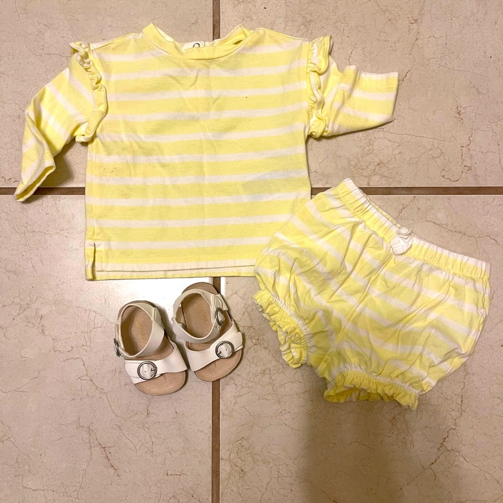 Baby Gap Two Piece